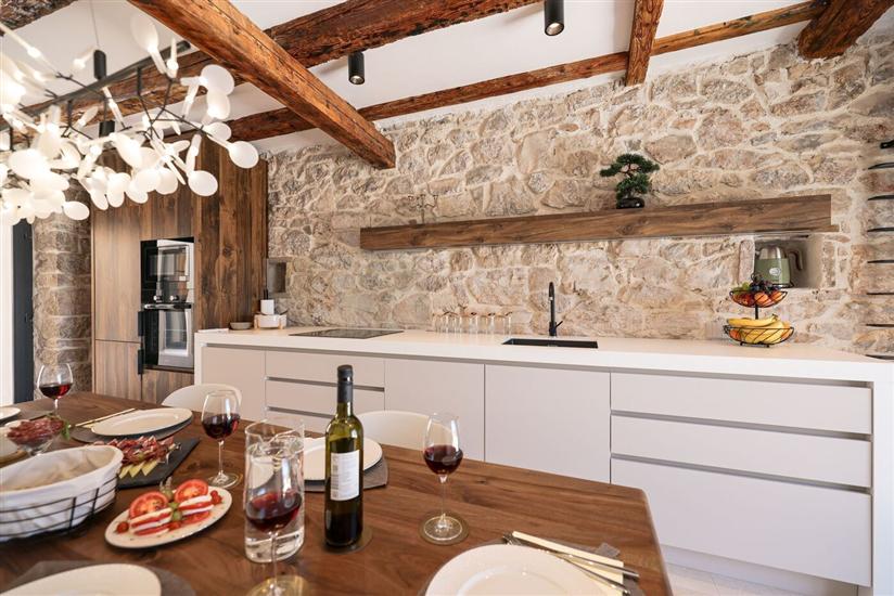 Apartment A1, for 6 persons