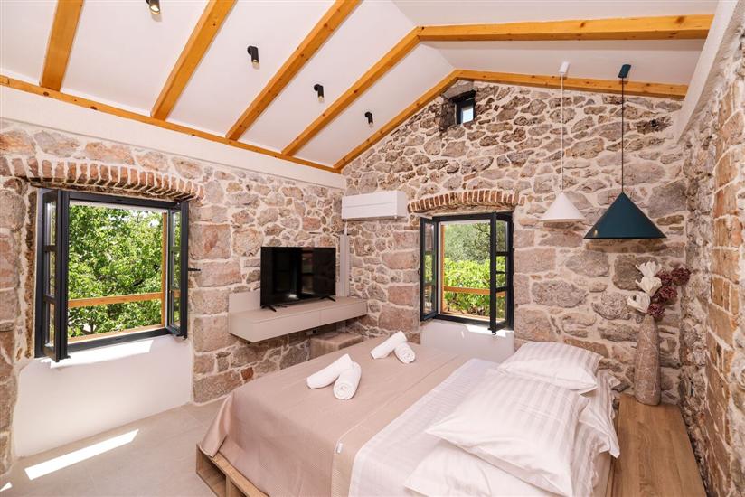 Apartment A1, for 6 persons