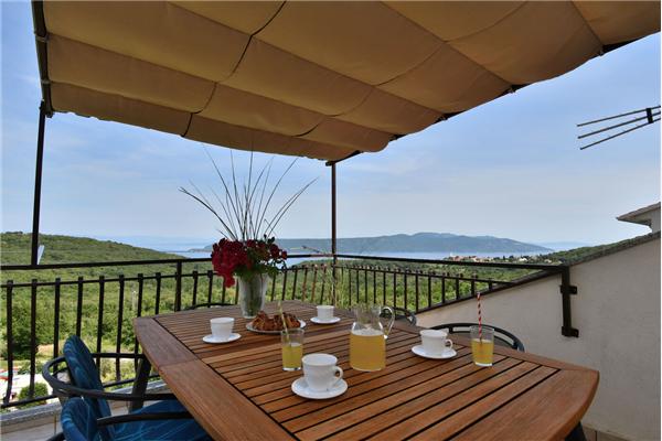 Apartment A1, for 6 persons