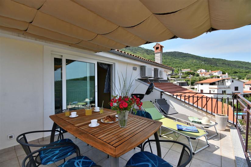 Apartment A1, for 6 persons