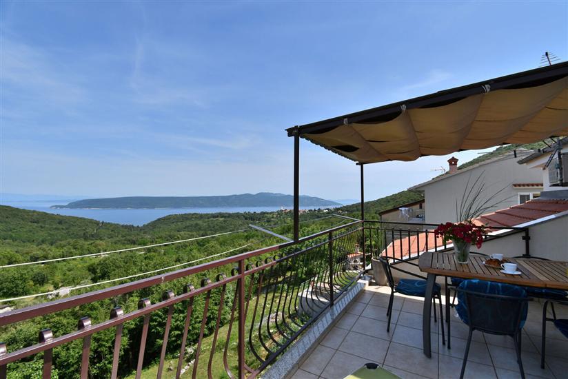 Apartment A1, for 6 persons