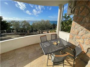 Apartment Ante Starigrad Paklenica, Size 75.00 m2, Airline distance to the sea 200 m
