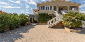 Apartment - Vir - island Vir