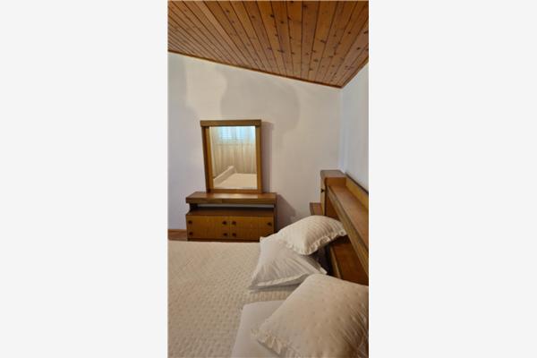 Apartment A2, for 5 persons