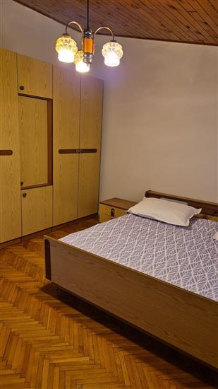 Apartment A2, for 5 persons