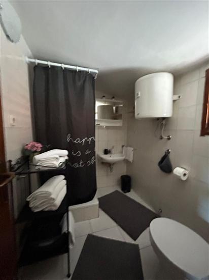 Apartment A2, for 3 persons