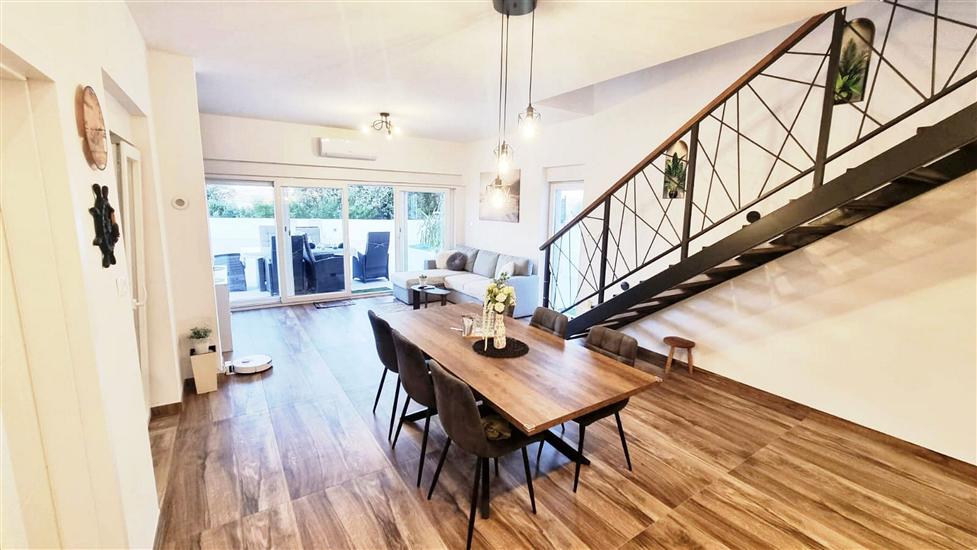 House K1, for 5 persons