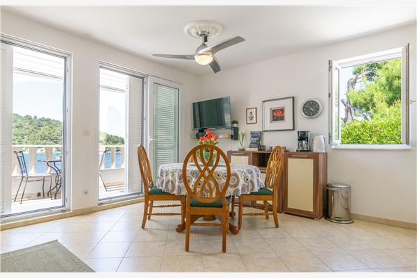 Apartment A2, for 4 persons