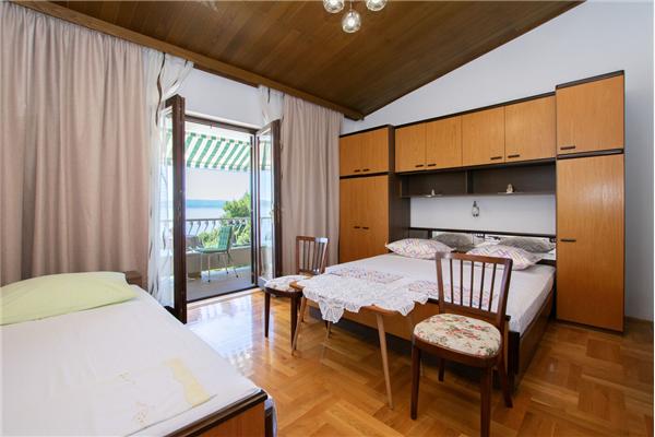 Apartment A1, for 6 persons