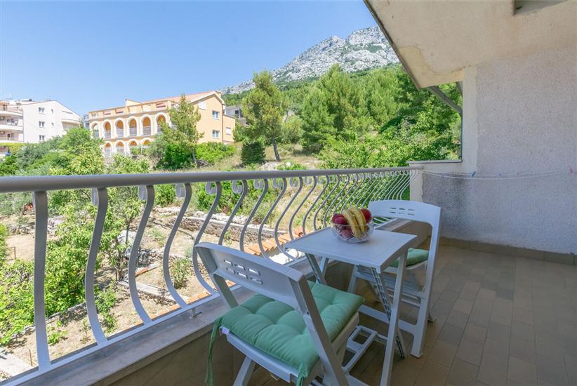 Apartment A1, for 6 persons