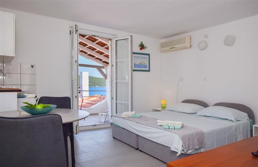 Apartment A1, for 2 persons