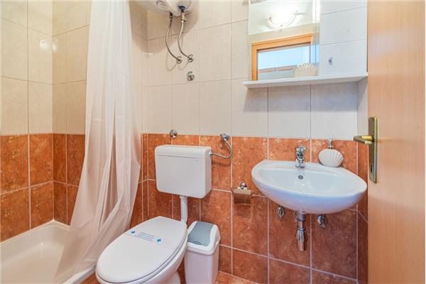 Apartment A5, for 2 persons