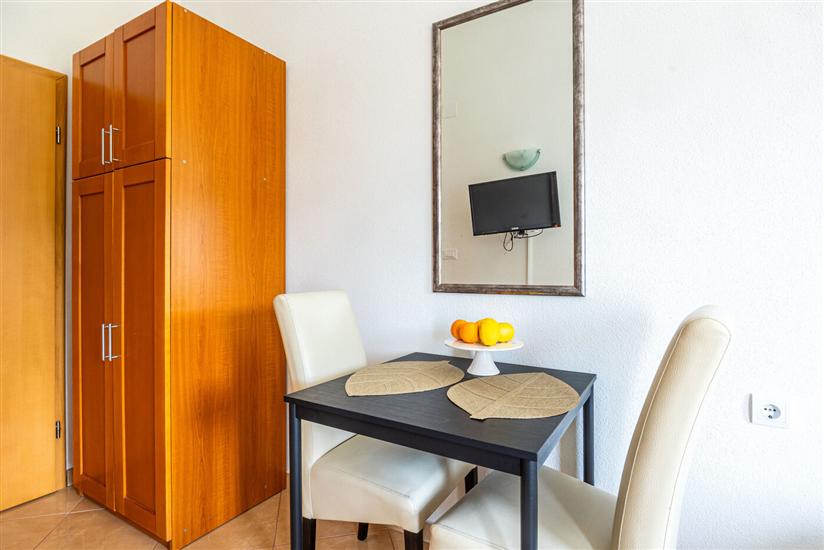 Apartment A5, for 2 persons