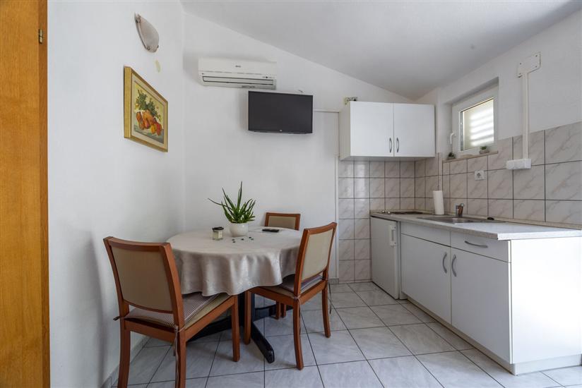 Apartment A5, for 3 persons
