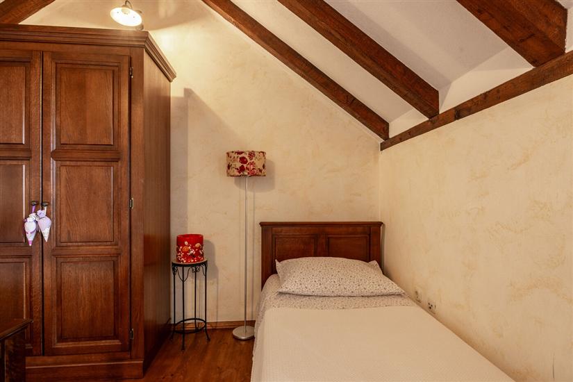 House K1, for 3 persons