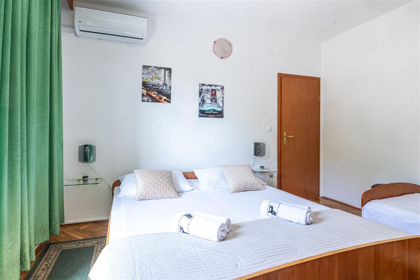 Apartment A1, for 3 persons