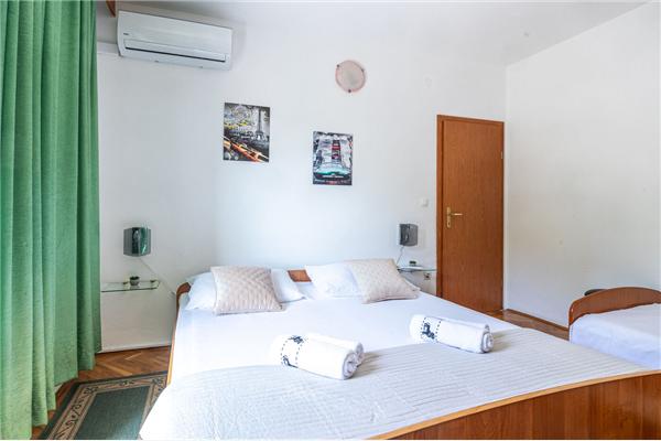 Apartment A1, for 3 persons