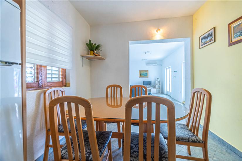 Apartment A3, for 4 persons