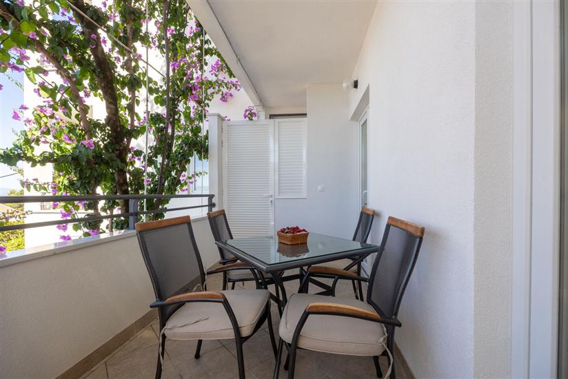 Apartment A4, for 3 persons