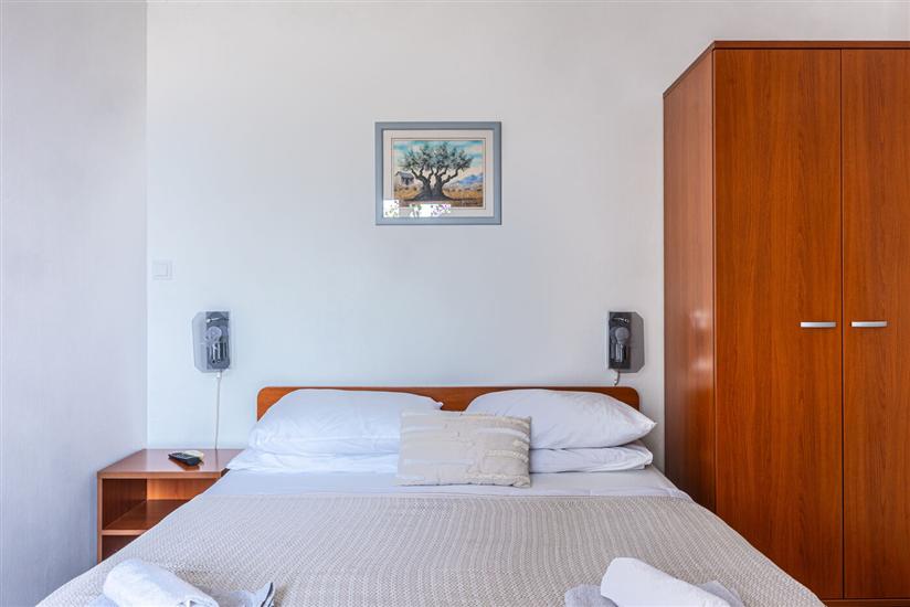 Apartment A4, for 3 persons