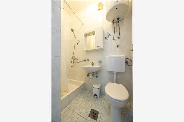 Apartment A4, for 3 persons