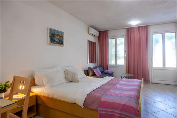 Apartment A5, for 3 persons