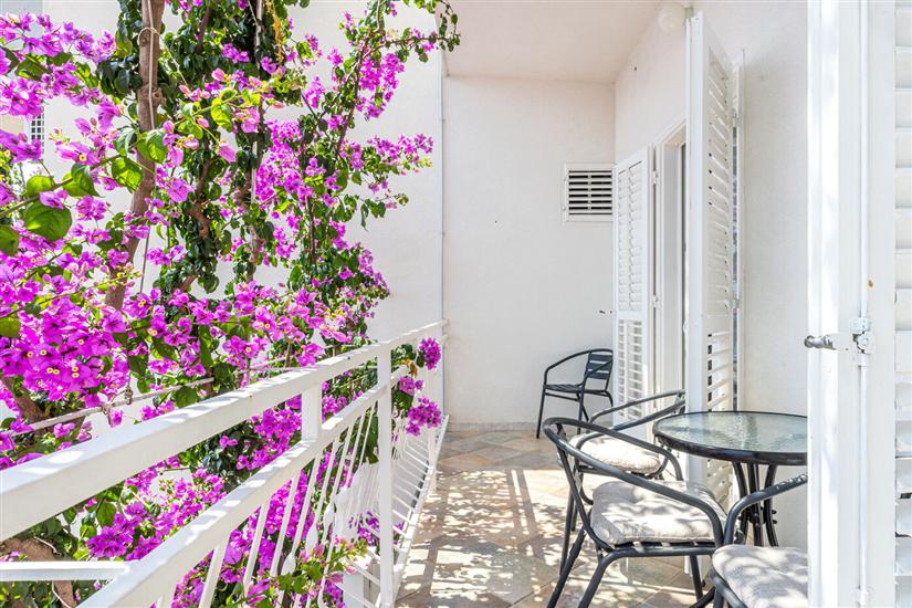 Apartment A6, for 4 persons