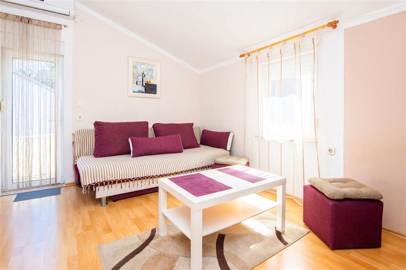 Apartment A1, for 4 persons
