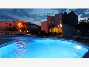 Villa Jelena near beach Vir - island Vir, Size 250.00 m2, Accommodation with pool, Airline distance to the sea 150 m