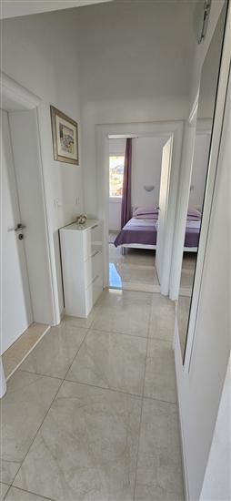 Apartment A2, for 5 persons