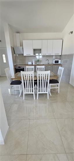 Apartment A2, for 5 persons