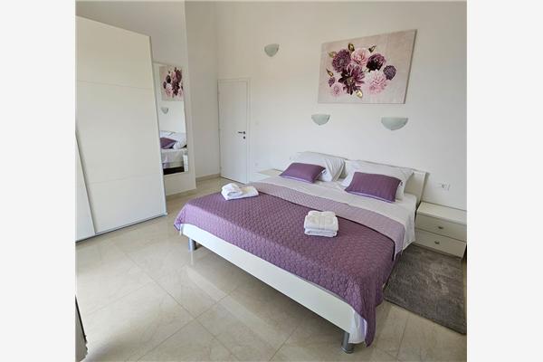 Apartment A2, for 5 persons