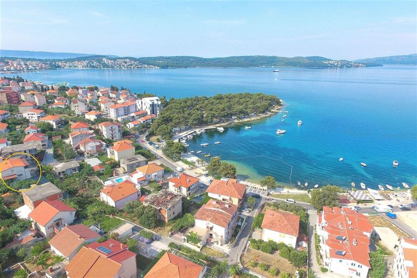 Apartments Kaza