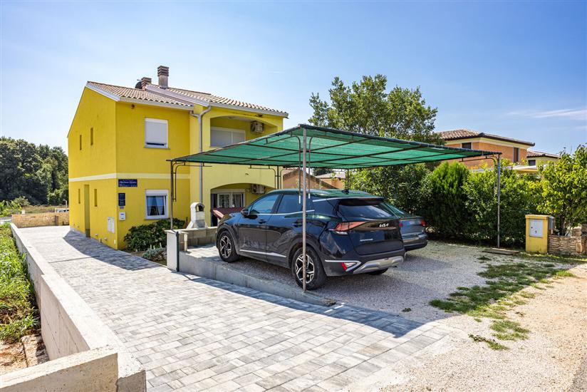 Apartments Rondine