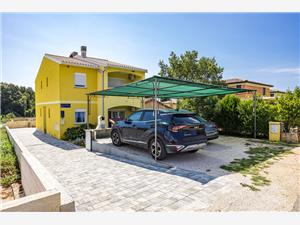 Apartments Rondine Karigador, Size 40.00 m2, Airline distance to town centre 500 m
