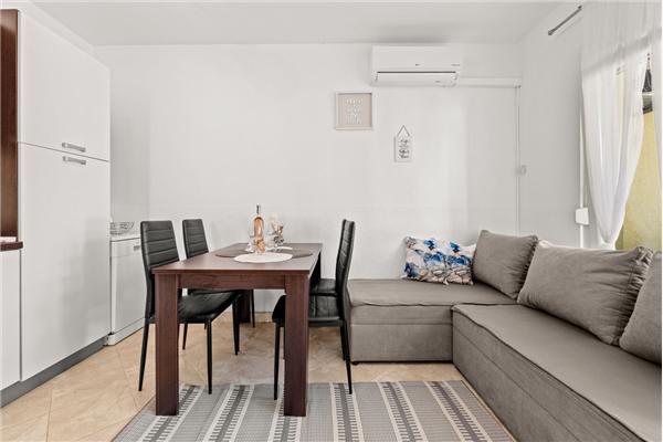 Apartment A1, for 4 persons