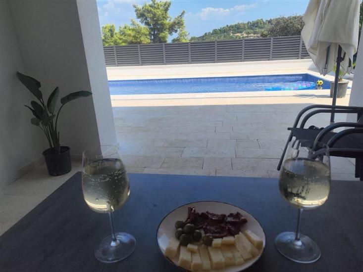 House K1, for 8 persons