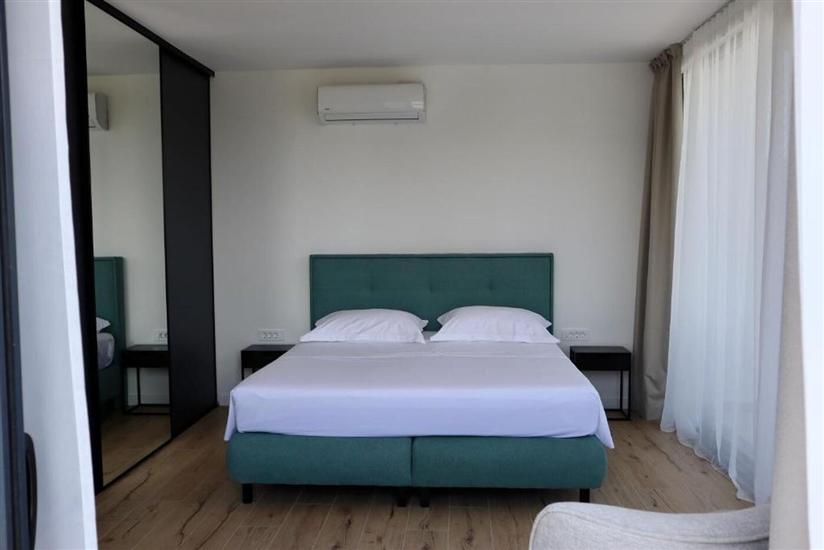 House K1, for 8 persons