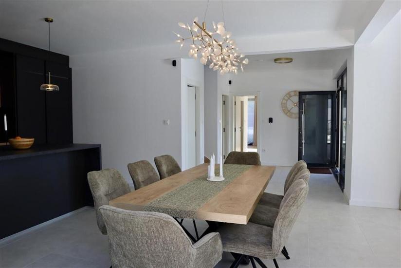 House K1, for 8 persons