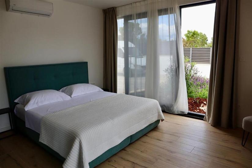 House K1, for 8 persons