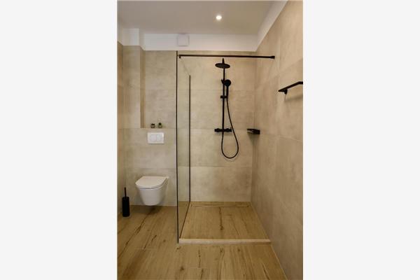 House K1, for 8 persons