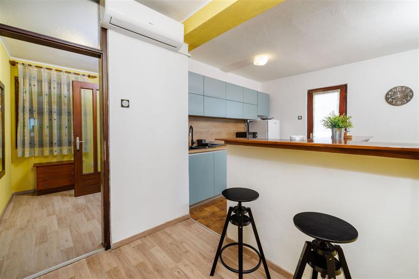 Apartment A1, for 6 persons