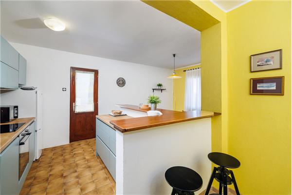 Apartment A1, for 6 persons