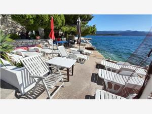 Apartment Dubrovnik riviera,BookseafrontFrom 107 €