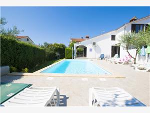House Sunčana Porec, Size 200.00 m2, Accommodation with pool