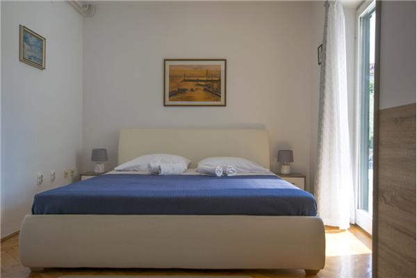 House K1, for 8 persons