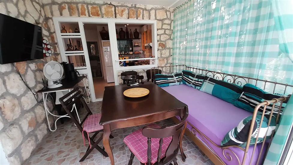 Apartment A1, for 4 persons
