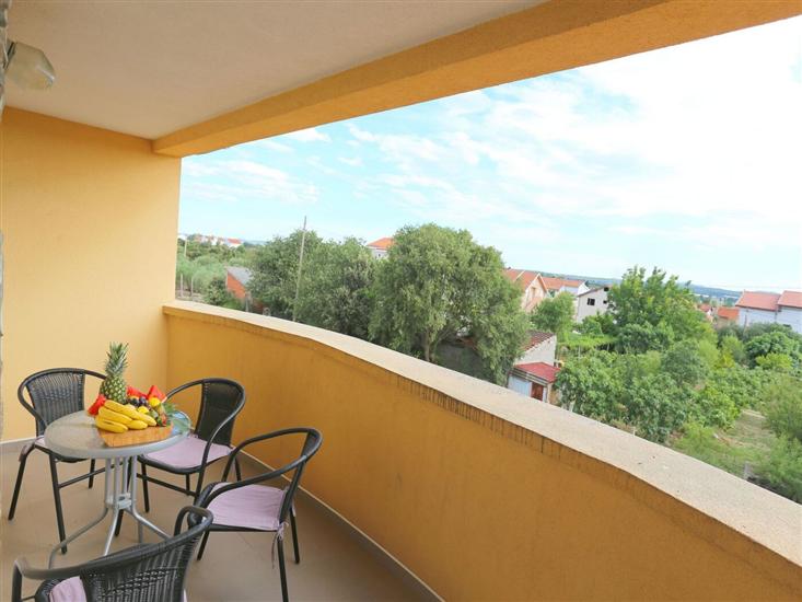Apartment A1, for 8 persons