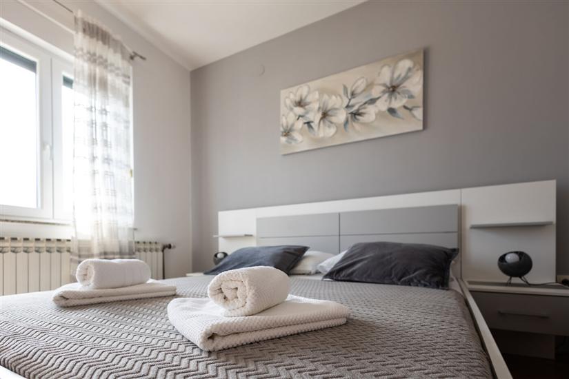 Apartment A5, for 5 persons