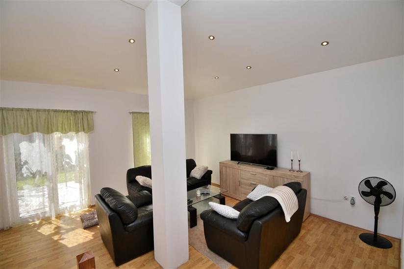 House K1, for 6 persons